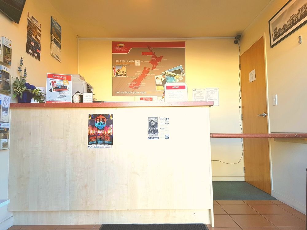 Bella Vista Motel 4*
